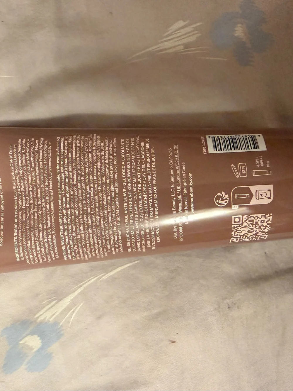 Rare Beauty Find Comfort Gentle Exfoliating Gel Body Wash Konjac Jelly